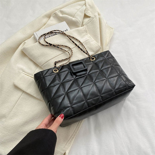 Ralo Diamond Luxe Quilted Chain Shoulder Bag - RALO COLLECTION STUDIO