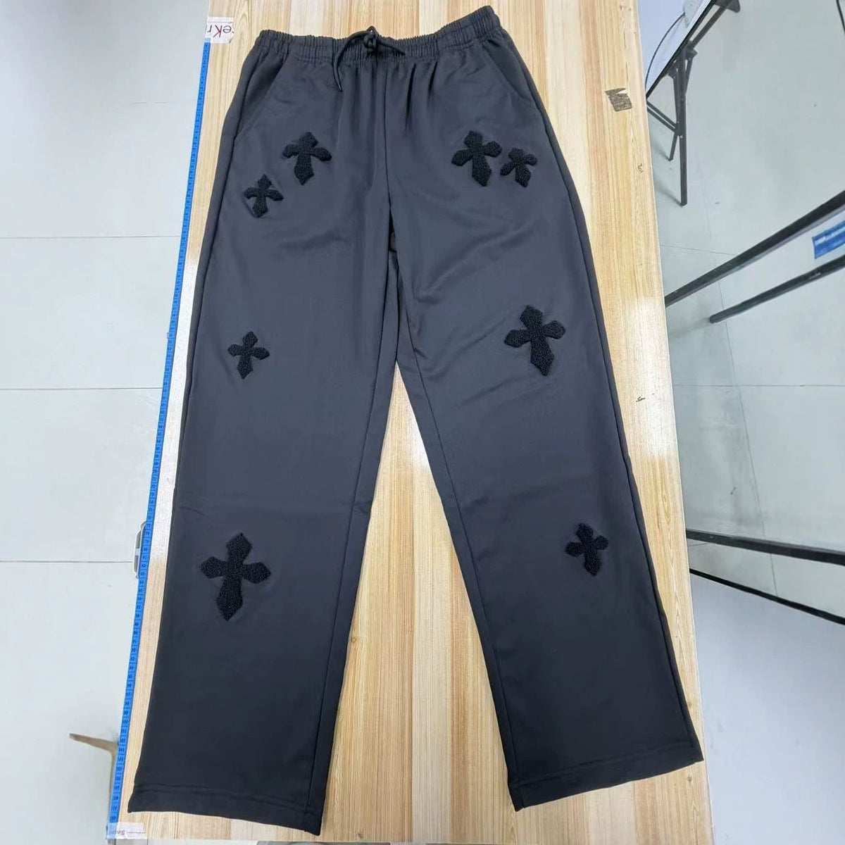 Embroidered Cross-Design Thickened Sweatpants For Men - RALO COLLECTION STUDIO