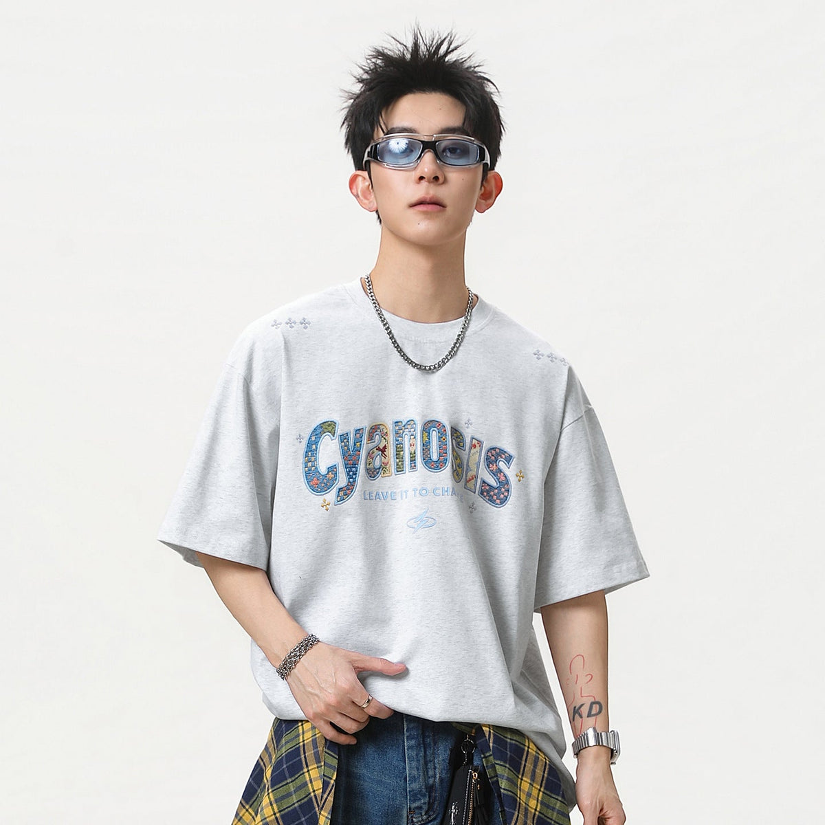Embroidered Patch Cotton Short-Sleeve T-Shirt For Men - RALO COLLECTION STUDIO