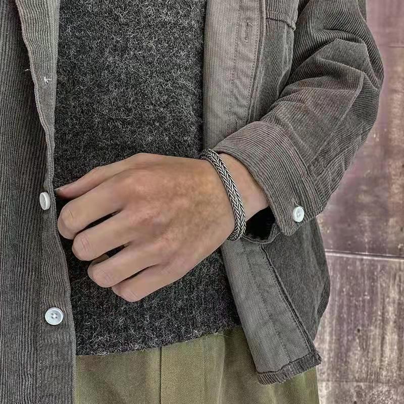 Hand-woven Hemp Rope Bracelet Men Domineering Personality - RALO COLLECTION STUDIO