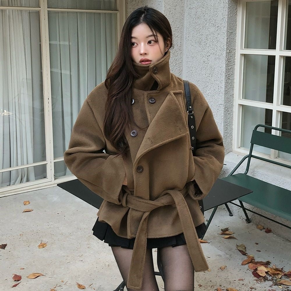 Retro-Chic Belted Wool Coat With Stand Collar Ralo Collection - RALO COLLECTION STUDIO