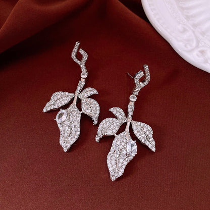 Retro Silver Needle Oval Rhinestone Tassel Earrings Light Luxury Premium Feel Minimalist Niche Versatile Women Ear Jewelry - RALO COLLECTION STUDIO