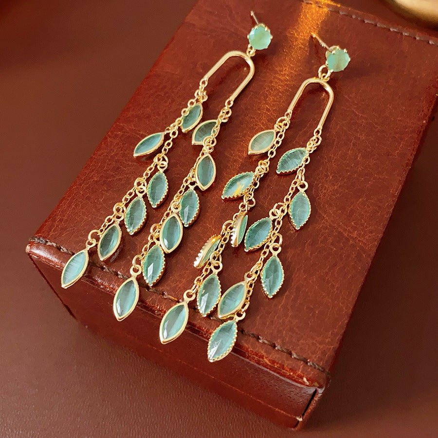 Retro Silver Needle Oval Rhinestone Tassel Earrings Light Luxury Premium Feel Minimalist Niche Versatile Women Ear Jewelry - RALO COLLECTION STUDIO