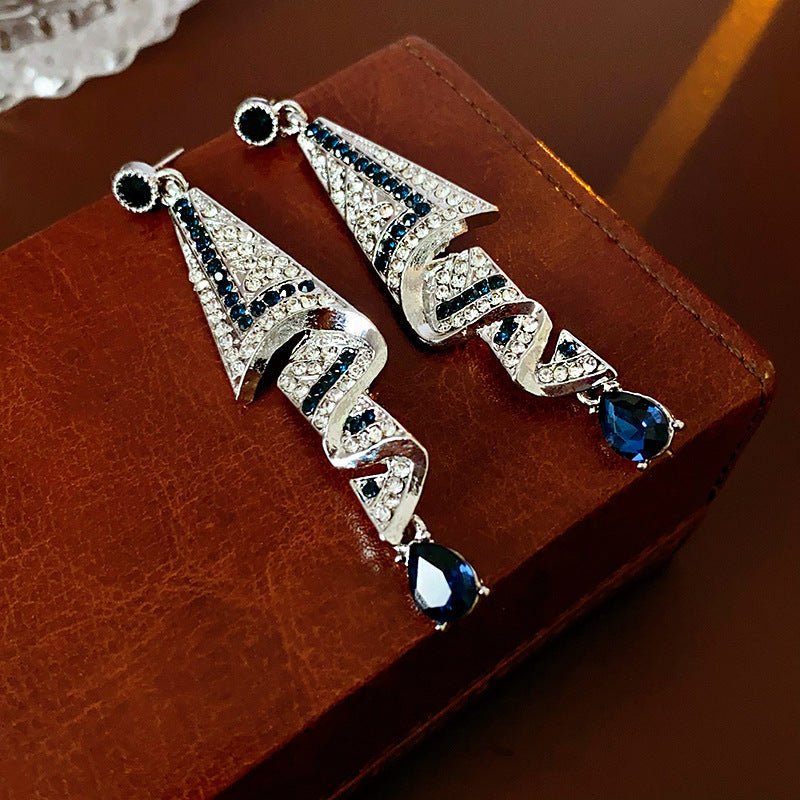 Retro Silver Needle Oval Rhinestone Tassel Earrings Light Luxury Premium Feel Minimalist Niche Versatile Women Ear Jewelry - RALO COLLECTION STUDIO