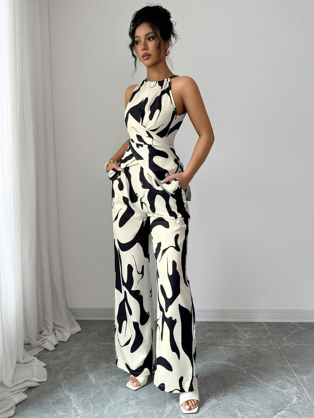 Slim And Loose Black And White Milk Pattern Print Halter Neck Suit - RALO COLLECTION STUDIO